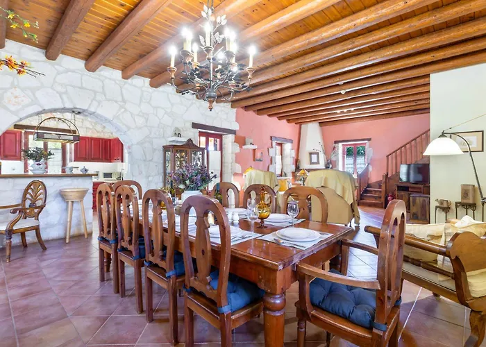 Ira 别墅 Agios Leon